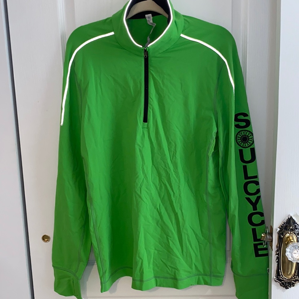 Lululemon soul cycle top L